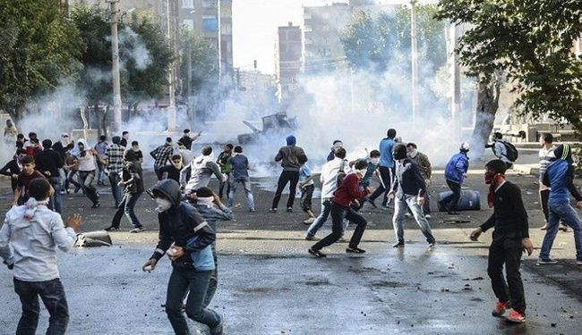 ارتفاع حصيلة قتلى التظاهرات الكردية في تركيا إلى 33