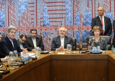 تمديد المهلة النهائية للمحادثات حول الملف النووي الإيراني للاثنين