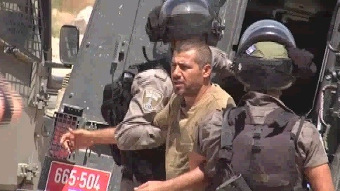الاحتلال يفرج عن الصحفي صبارنة و3 مواطنين