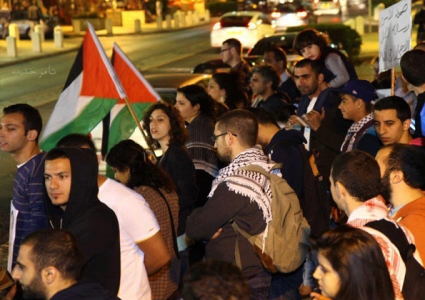 عشرات الفلسطينيين في الـ48 يتظاهرون احتجاجا على غياب الأمن عن بلداتهم
