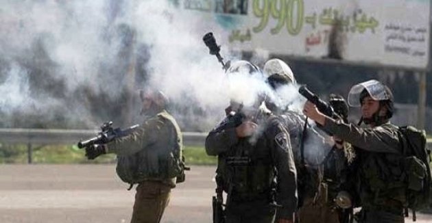 بيت أمر... إصابات بالاختناق في منطقة الظهر