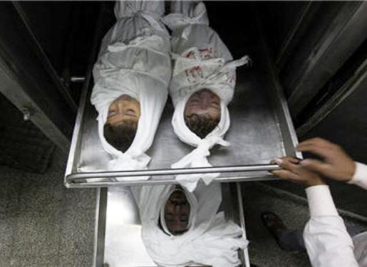 استشهاد 4 فلسطينيين شمالي وجنوبي قطاع غزة