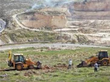 مستوطنو ليشم يجرفون خربة أثرية بسلفيت 