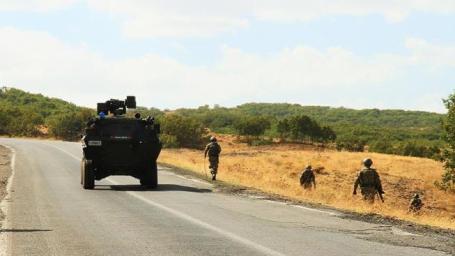 تركيا... إصابة 3 جنود في تفجير عبوة ناسفة
