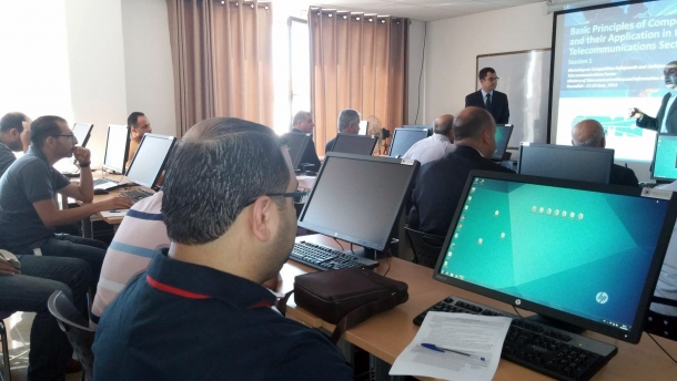 الاتصالات في رام الله تنظم ورشة عمل حول 