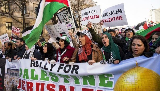 مظاهرة في واشنطن احتجاجا على قرار ترامب بشأن القدس