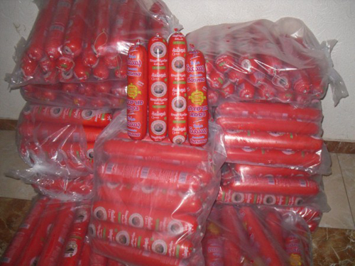 إغلاق مصنع للمرتديلا في رام الله