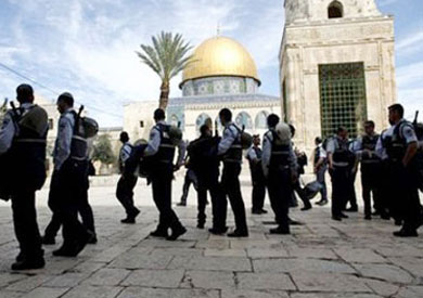مستوطنون يواصلون اقتحام الأقصى بحماية قوات الاحتلال