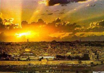 احتفال بترميم نصب الجيش العربي التذكاري غربي القدس
