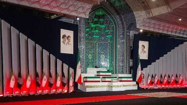 جنازة خامنئي.jpg