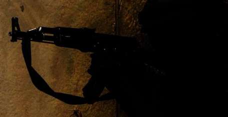 الخليل.. اطلاق نار على سيارة دون إصابات