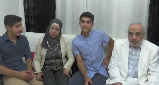 كاميرا فضائية فلسطين اليوم تزور الطالب المتفوق محمد التكروري