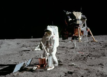 إنترنت فائق السرعة.. الآن على القمر