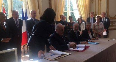 المالية الفلسطينية توقع 4 اتفاقيات اقتصادية مع الحكومة الفرنسية