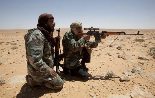 مواجهات بين مجموعات إسلامية وقوة من الجيش الليبي في بنغازي