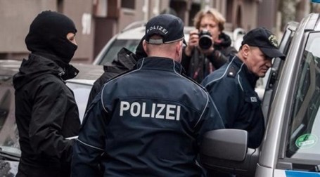 ألمانيا تحقق مع 20 تركيا بتهمة التجسس
