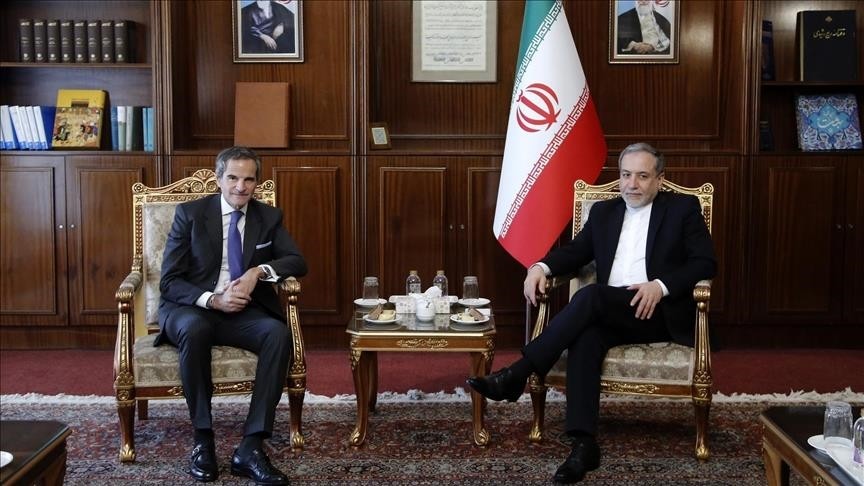 لقاء عراقجي غروسي.jpg