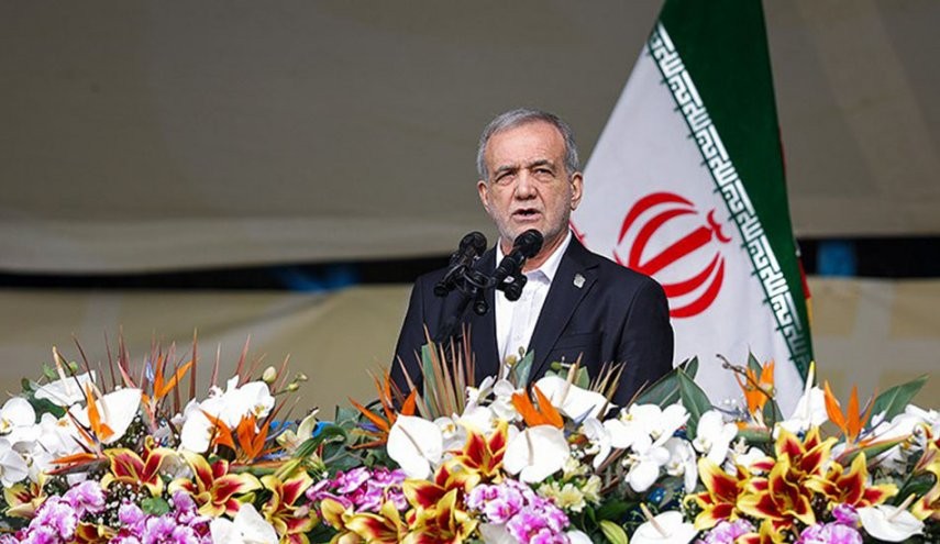 بزشكيان خطاب.jpg