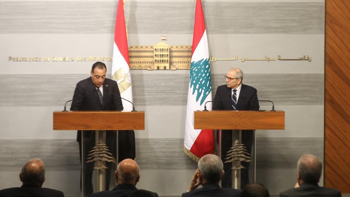 مدبولي سلام.jpeg