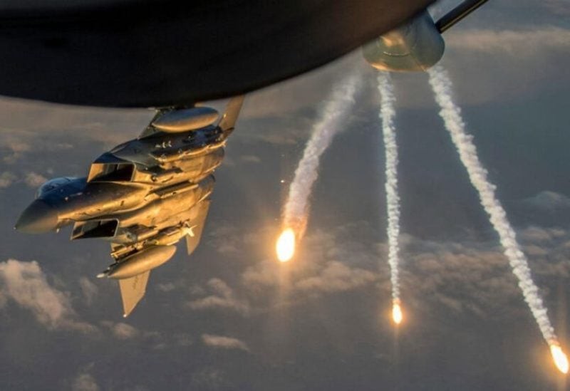 مقاتلة حرببة أمريكية 29122019-irak-f15-avion-etats-unis-800x549.jpg