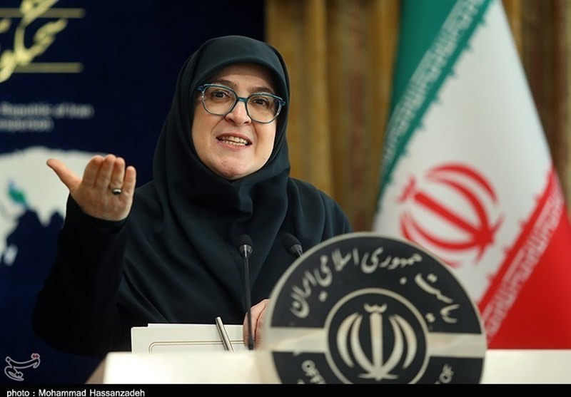 فاطمة مهاجراني.jpg