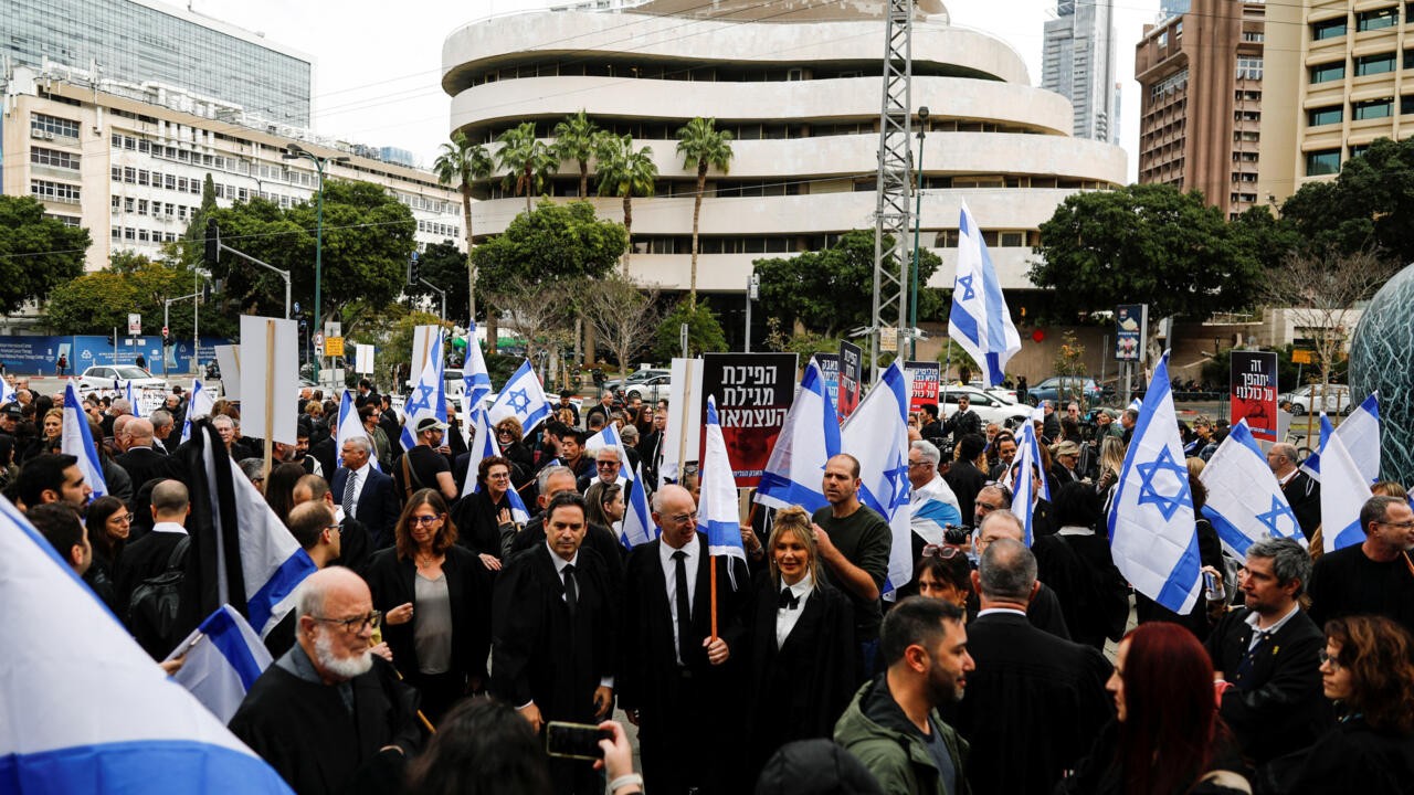 w1280-p16x9-2023-01-12T130031Z_449092298_RC2YOY9SHE93_RTRMADP_3_ISRAEL-POLITICS-COURT.jpg
